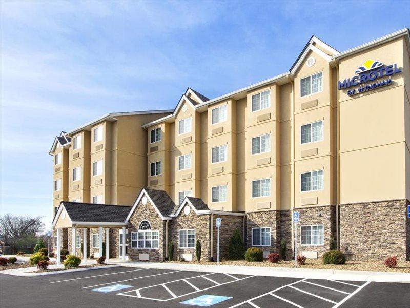 Microtel Inn & Suites By Wyndham Shelbyville Exterior photo